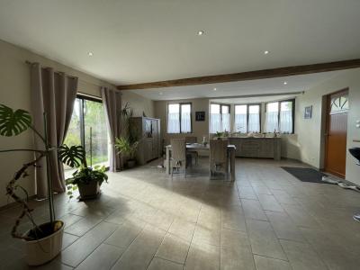 For sale Clermont 5 rooms 140 m2 Oise (60600) photo 2