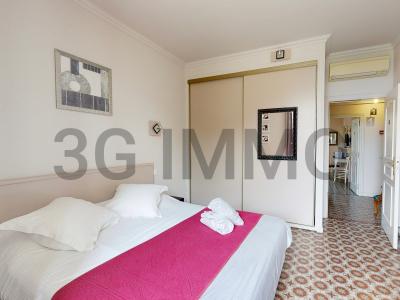 For sale Perpignan 12 rooms 475 m2 Pyrenees orientales (66000) photo 2