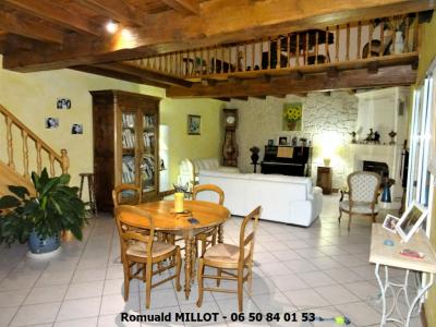 For sale Dirac 5 rooms 195 m2 Charente (16410) photo 2