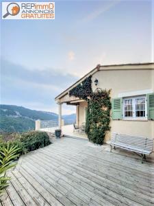 For sale Chateaudouble 5 rooms 114 m2 Var (83300) photo 0