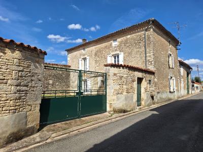For sale Mansle 135 m2 Charente (16230) photo 0