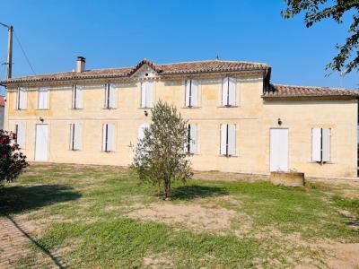For sale Vignonet 8 rooms 300 m2 Gironde (33330) photo 0