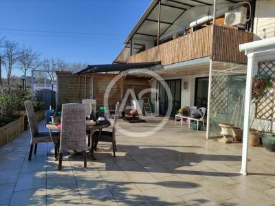 For rent Revel 5 rooms 220 m2 Haute garonne (31250) photo 0