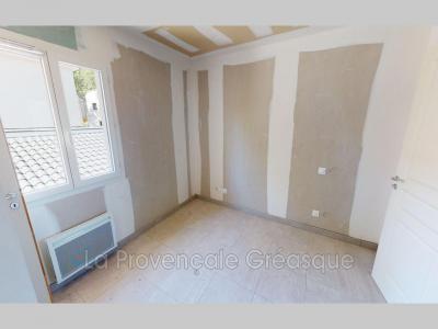 For sale Greasque 3 rooms 44 m2 Bouches du Rhone (13850) photo 1