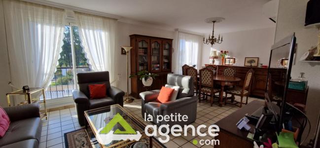 For sale Domerat 5 rooms 91 m2 Allier (03410) photo 2