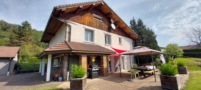 For sale Luxeuil-les-bains 7 rooms 144 m2 Haute saone (70300) photo 3