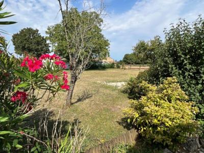 For sale Ruffec 6 rooms 155 m2 Charente (16700) photo 2