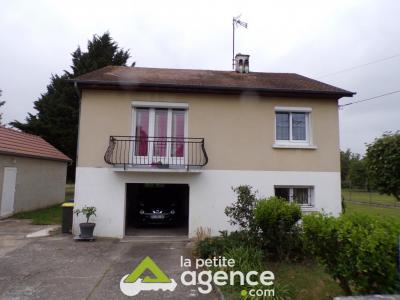 For sale Guerche-sur-l'aubois 4 rooms 75 m2 Cher (18150) photo 0