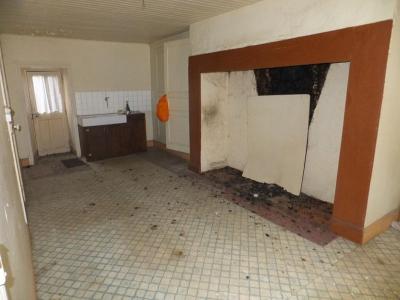 For sale Mauriac 6 rooms 109 m2 Cantal (15200) photo 2