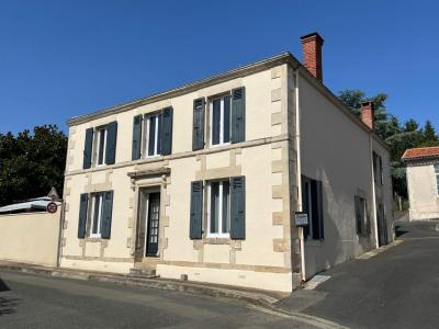 For sale Saint-martin-lars-en-sainte-herm 7 rooms 225 m2 Vendee (85210) photo 0