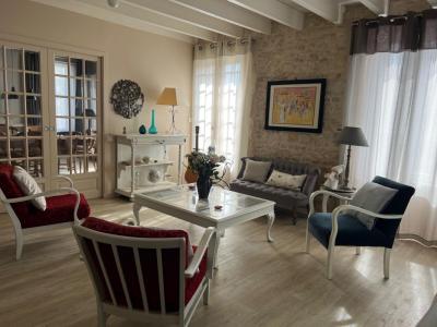 Acheter Maison 225 m2 Saint-martin-lars-en-sainte-herm