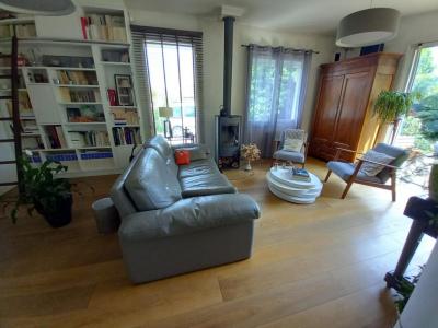For sale Bordeaux 4 rooms 114 m2 Gironde (33100) photo 2
