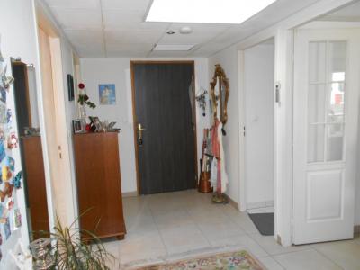 For rent Montpellier 3 rooms 88 m2 Herault (34000) photo 3