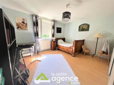 For sale Saint-doulchard 6 rooms 184 m2 Cher (18230) photo 3