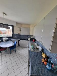 For sale Tourcoing 4 rooms 114 m2 Nord (59200) photo 3