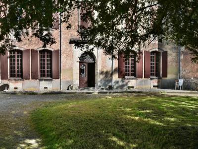 For sale Saint-jean-d'angely 20 rooms 575 m2 Charente maritime (17400) photo 1