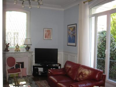For sale Vichy 8 rooms 165 m2 Allier (03200) photo 4