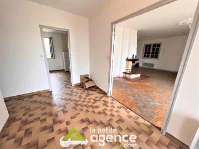 For sale Bourges 4 rooms 143 m2 Cher (18000) photo 2