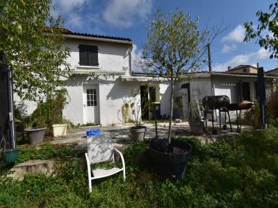 For sale Garat GRAND ANGOULEME 5 rooms 124 m2 Charente (16410) photo 1