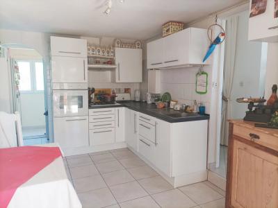 For sale Narbonne 4 rooms 100 m2 Aude (11100) photo 2