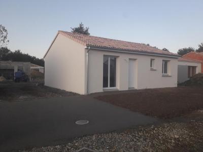 For sale Challans 4 rooms 70 m2 Vendee (85300) photo 0