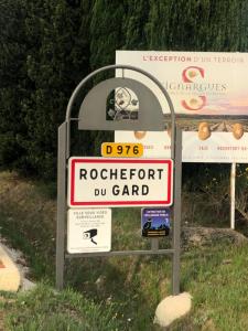 For sale Rochefort-du-gard 817 m2 Gard (30650) photo 0