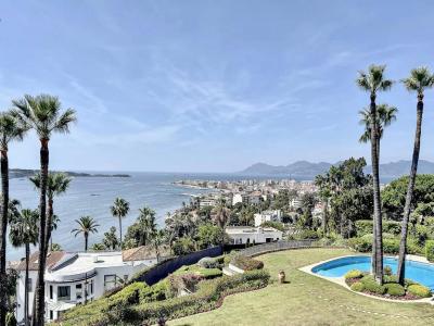 For sale Cannes 4 rooms 143 m2 Alpes Maritimes (06400) photo 0