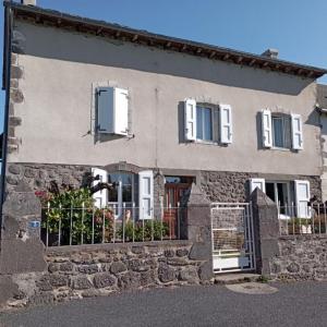 For sale Freix-anglards 7 rooms 125 m2 Cantal (15310) photo 1