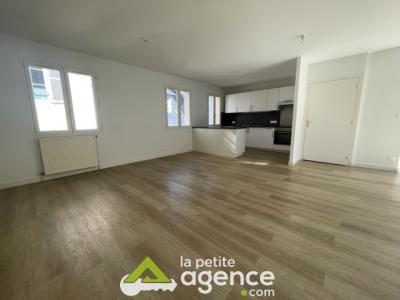 For rent Bourges 4 rooms 130 m2 Cher (18000) photo 2