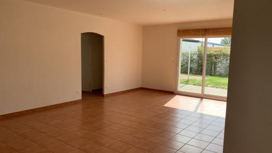 For sale Avrille 4 rooms 96 m2 Vendee (85440) photo 2