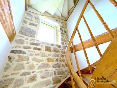 For sale Cleder 6 rooms 103 m2 Finistere (29233) photo 3