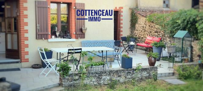 For sale Chemille 6 rooms 160 m2 Maine et loire (49120) photo 0