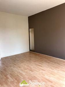 For sale Bourges 1 room 27 m2 Cher (18000) photo 3