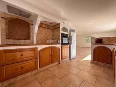 For sale Muy 4 rooms 129 m2 Var (83490) photo 4