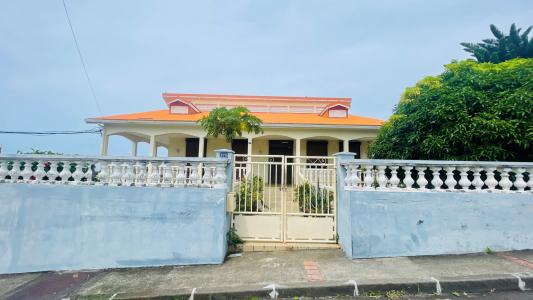 For sale Basse-terre Guadeloupe (97100) photo 0