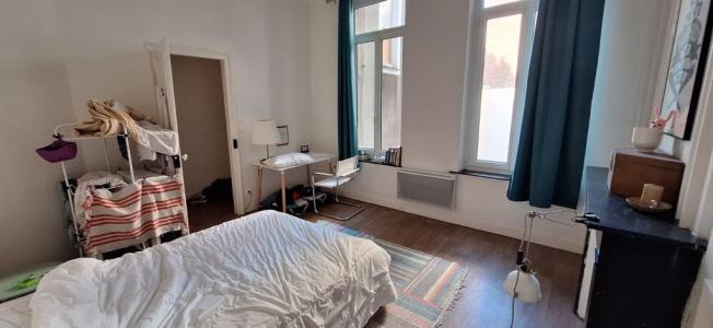 For sale Lille 2 rooms 40 m2 Nord (59000) photo 2