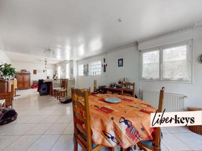 For sale Orly 4 rooms 92 m2 Val de Marne (94310) photo 2