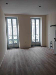 For sale Lesparre-medoc 7 rooms 114 m2 Gironde (33340) photo 1