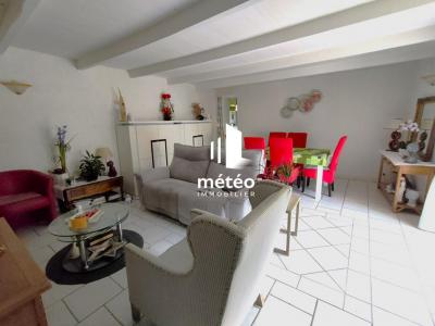 For sale Lucon 11 rooms 265 m2 Vendee (85400) photo 4