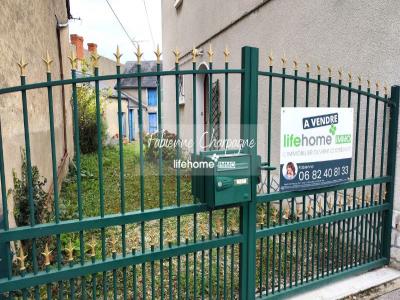 For sale Chateauroux 4 rooms 90 m2 Indre (36000) photo 0