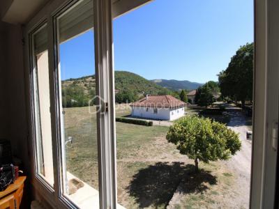 For sale Nant 5 rooms 95 m2 Aveyron (12230) photo 0