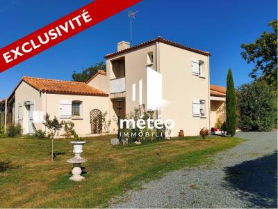 For sale Reorthe 7 rooms 182 m2 Vendee (85210) photo 0