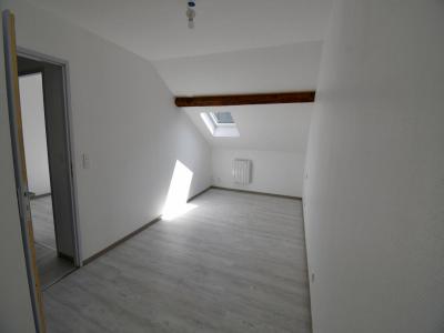 Louer Appartement Gray 645 euros