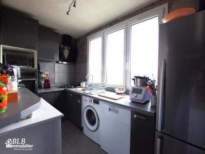 For sale Trappes 3 rooms 62 m2 Yvelines (78190) photo 2