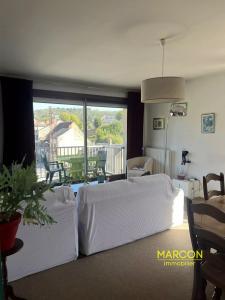 For sale Aubusson 3 rooms 85 m2 Creuse (23200) photo 0