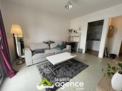 For rent Bourges 2 rooms 33 m2 Cher (18000) photo 0
