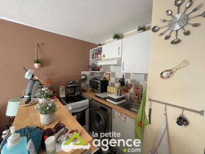 For sale Bourges 2 rooms 40 m2 Cher (18000) photo 4