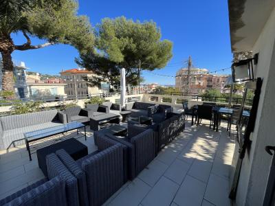 For sale Cannes 5 rooms 140 m2 Alpes Maritimes (06400) photo 1
