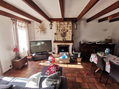 For sale Jarrie 4 rooms 95 m2 Charente maritime (17220) photo 4
