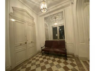 Louer Bureau 83 m2 Paris-8eme-arrondissement
